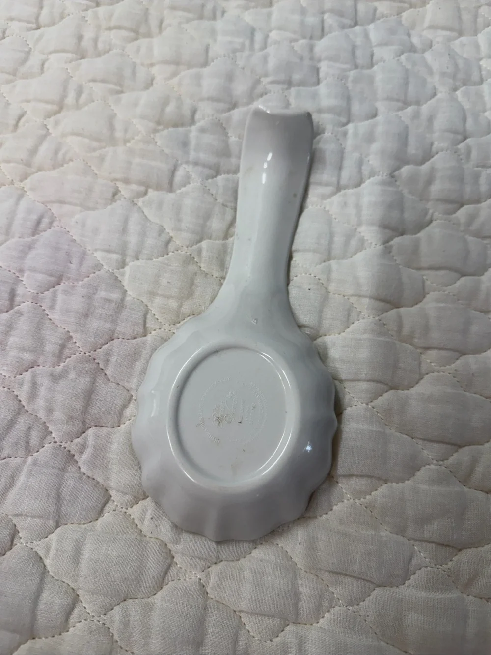 The Pioneer Woman White Ceramic Floral Spoon Rest with Red and Blue Flowers